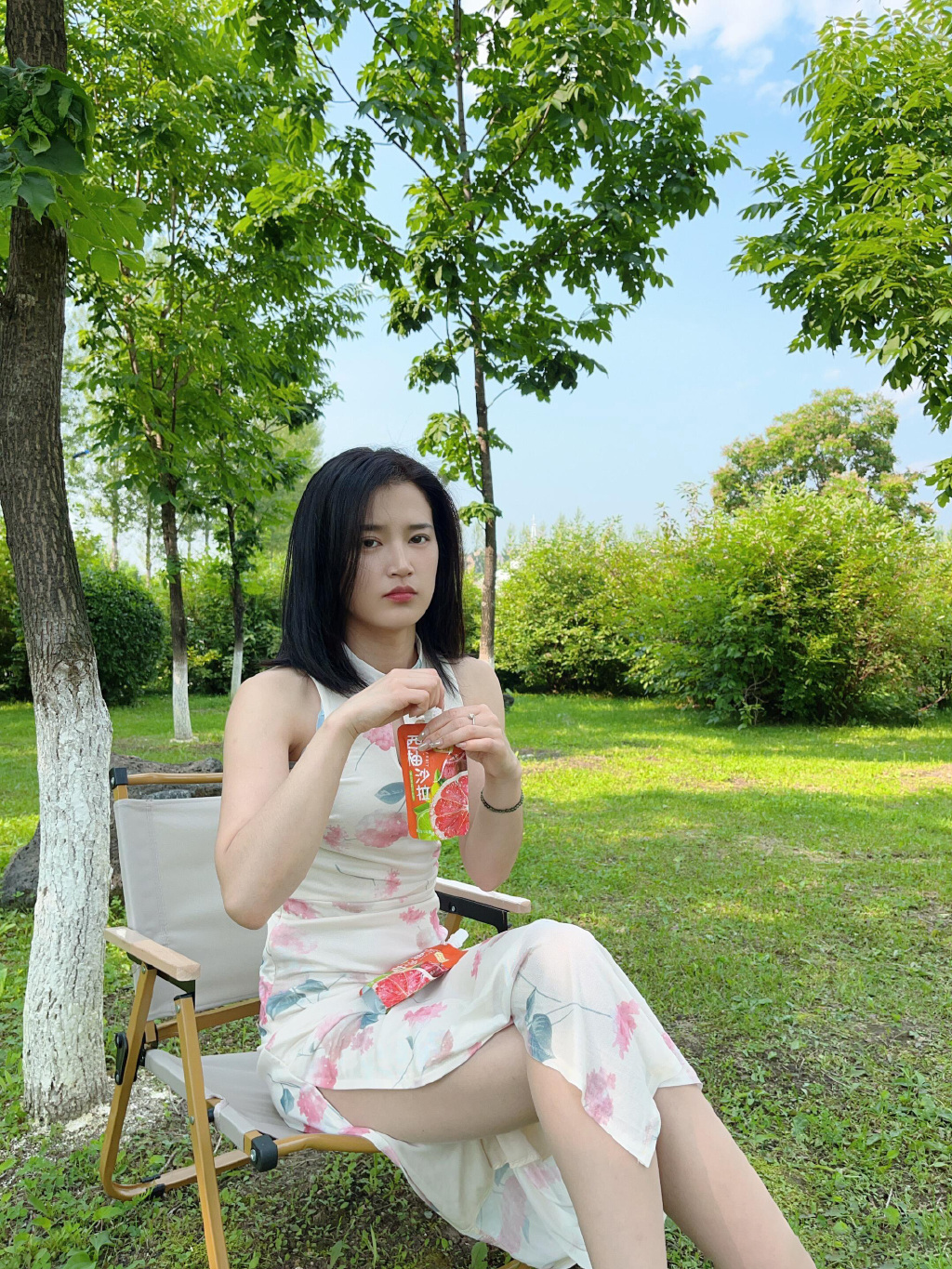 旗袍配丝袜，感性又妩媚～-美美写真